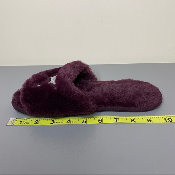 Pink Victorias Secret Slippers Purple Fuzzy Slides Silver Dog Logo Medium SZ 7-8 - Picture 7 of 9